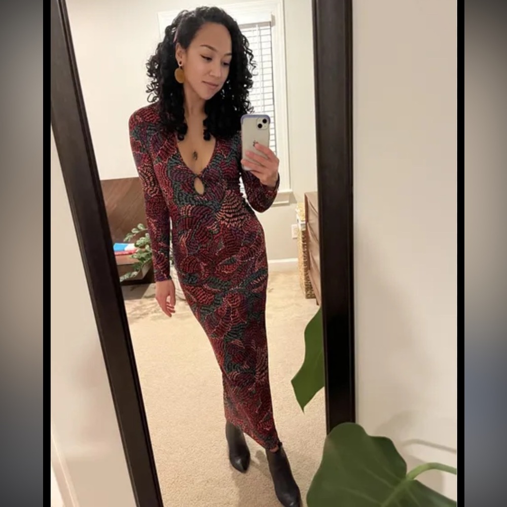 RESA Twiggy Dress - Picture 2 of 11